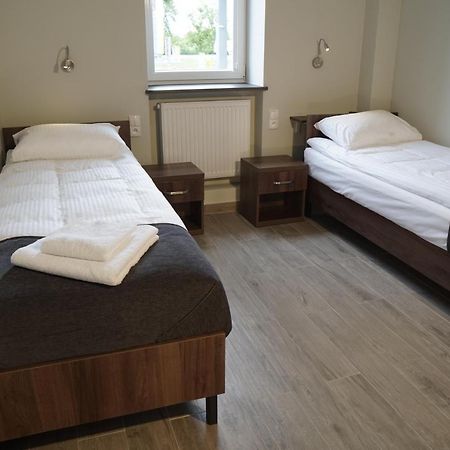 Smartmotel Pułtusk Exteriör bild