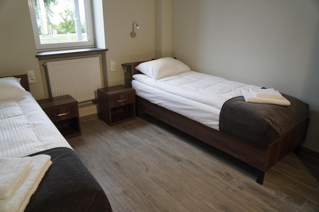 Smartmotel Pułtusk Exteriör bild